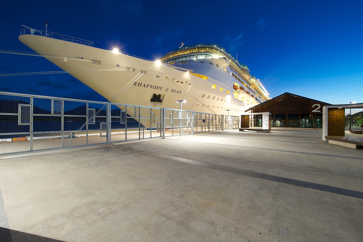 EXTERIOR 031.jpg