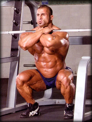 Above is rare picture of Jimi front squatting the day he forgot his kit! 