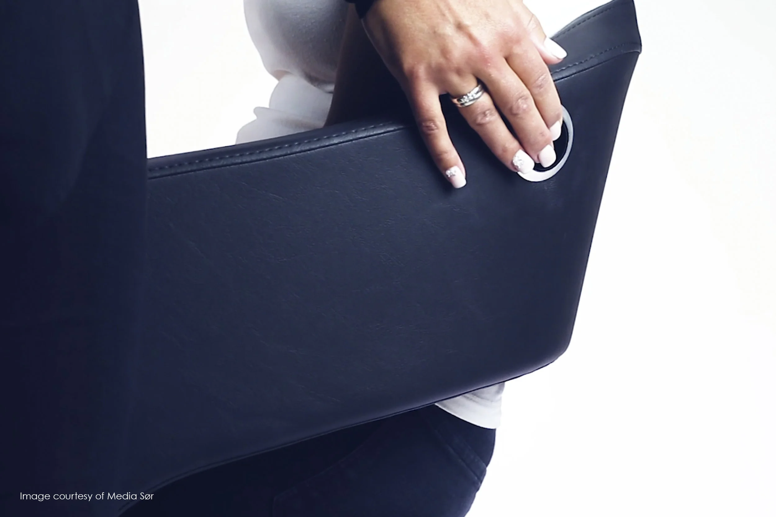 Web_Acorn Design_Sanasella_07.jpg