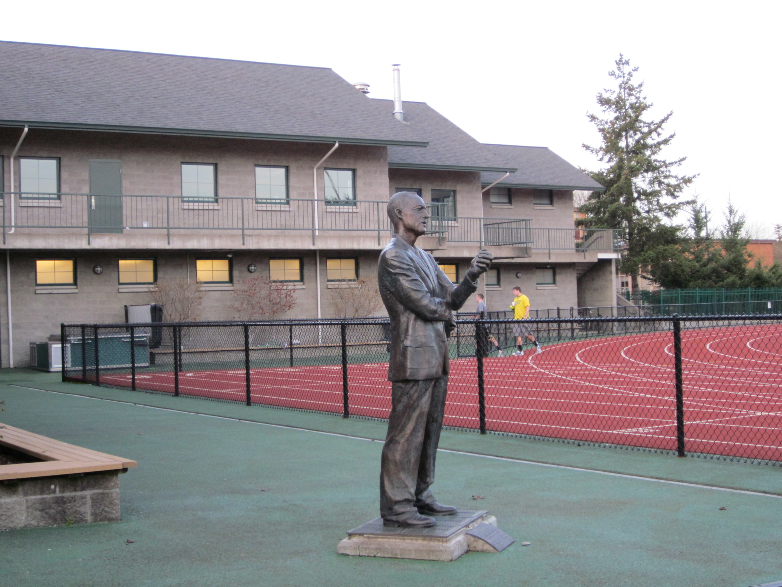 Statue of legendary Coach Bill Bowerman at the University of Oregon.