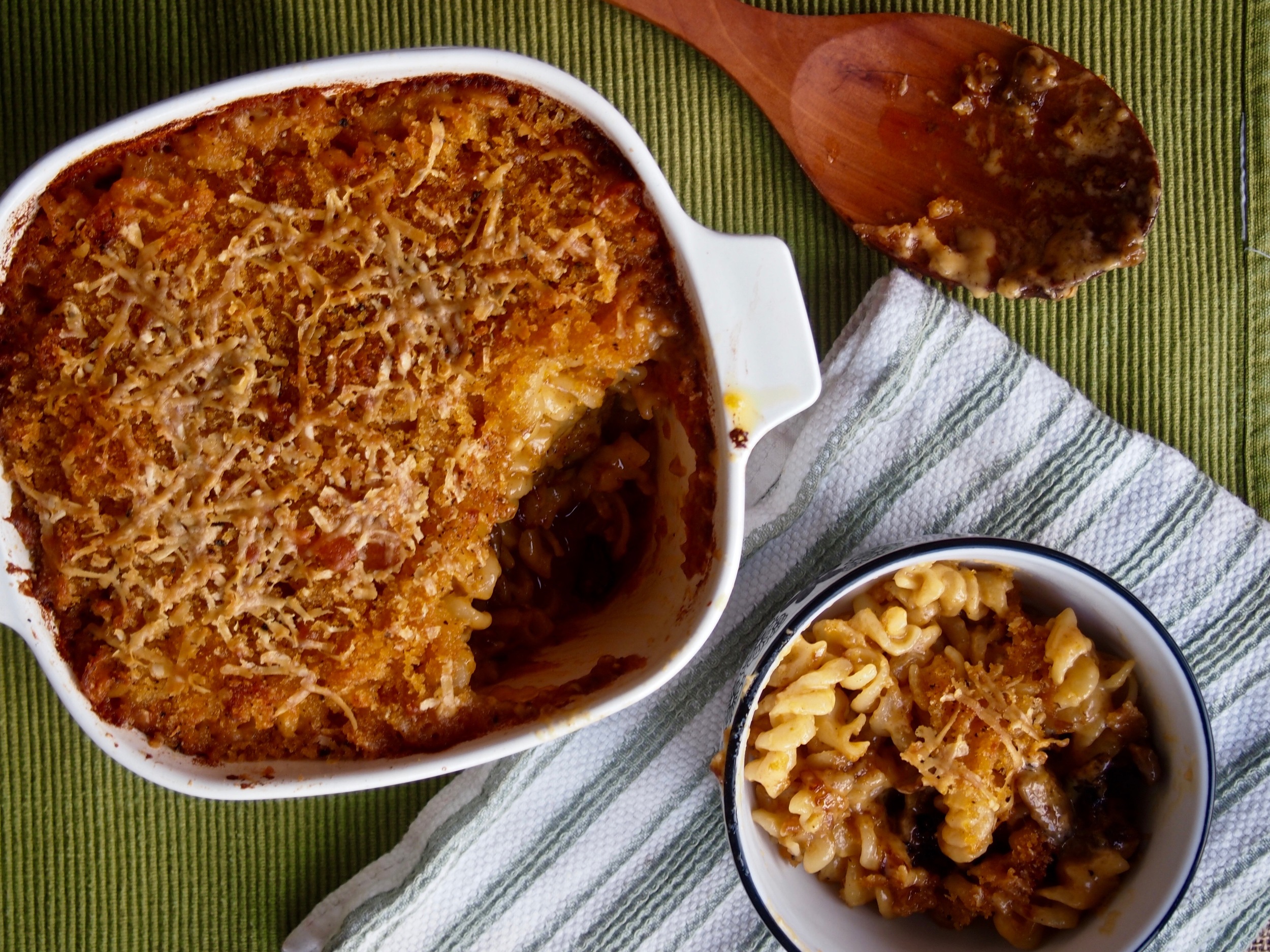 rotini is a good pasta shape here because there are nooks and crannies for the cheese to hang out in. Cheese hang spaces are important.