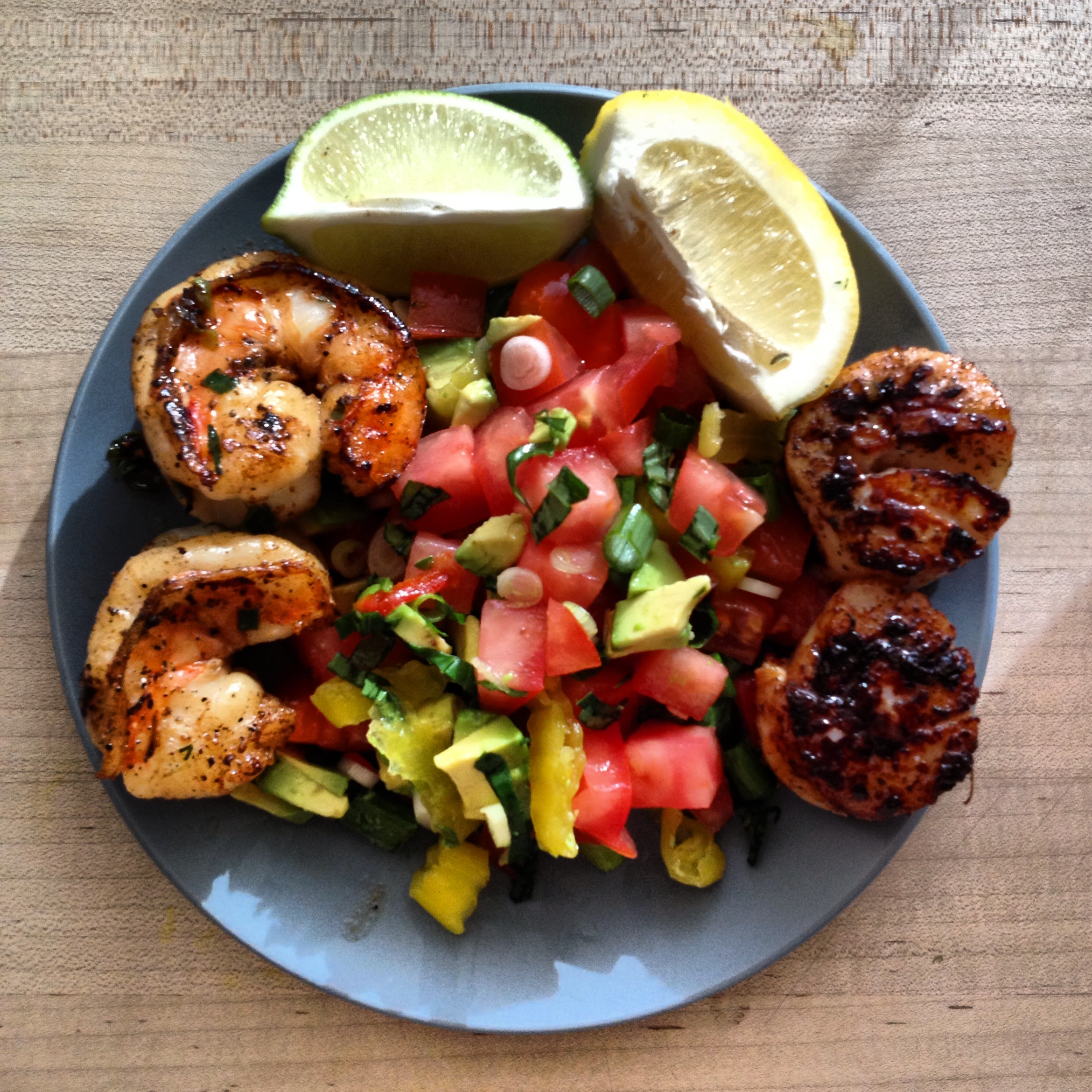 I really feel bad for anyone with shellfish allergies, because this dinner was so good.