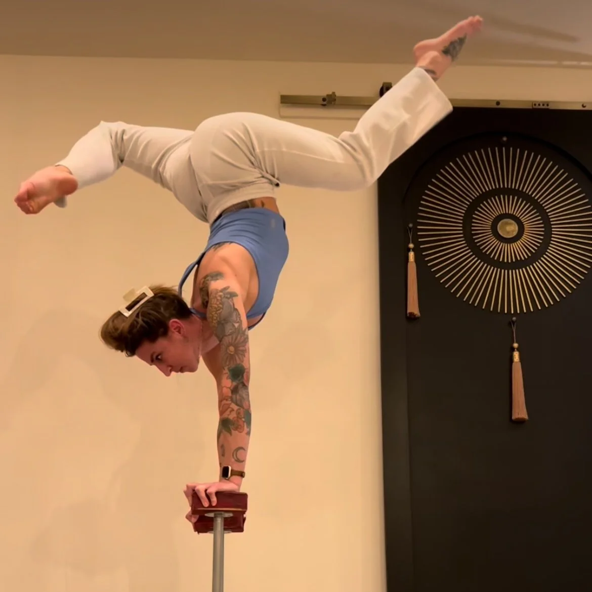 Happy Birthday to Sam G! 🎉💞

Sam was one of the first instructors to join our team way back when. This high flying yogi/mom/friend/nurse works so hard to show up for her community. We 🫶 you Sam!