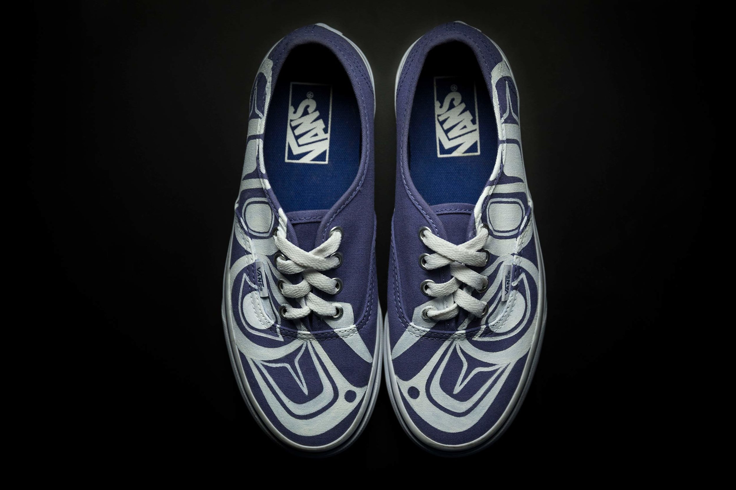 Custom Vans Authentics by James / photo: Ian Tetzner