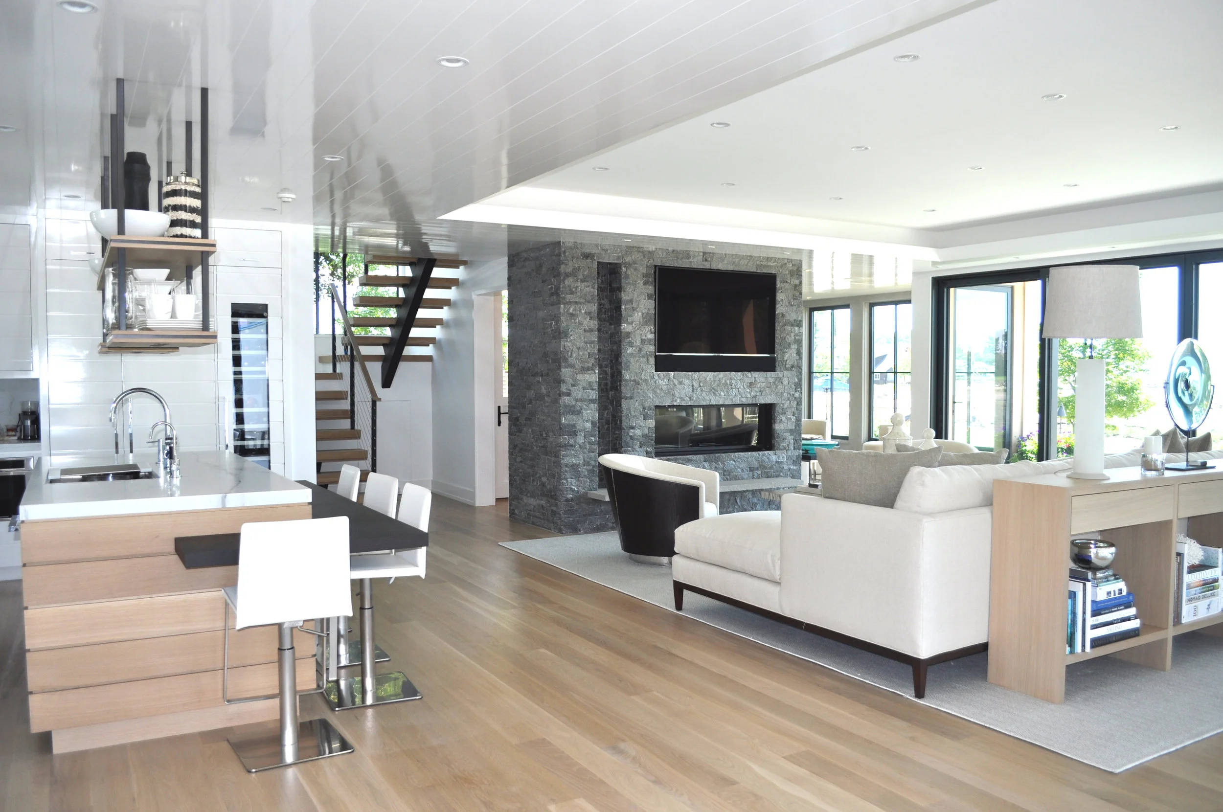 For Michael Greenberg and Associates with David Hammond Interiors