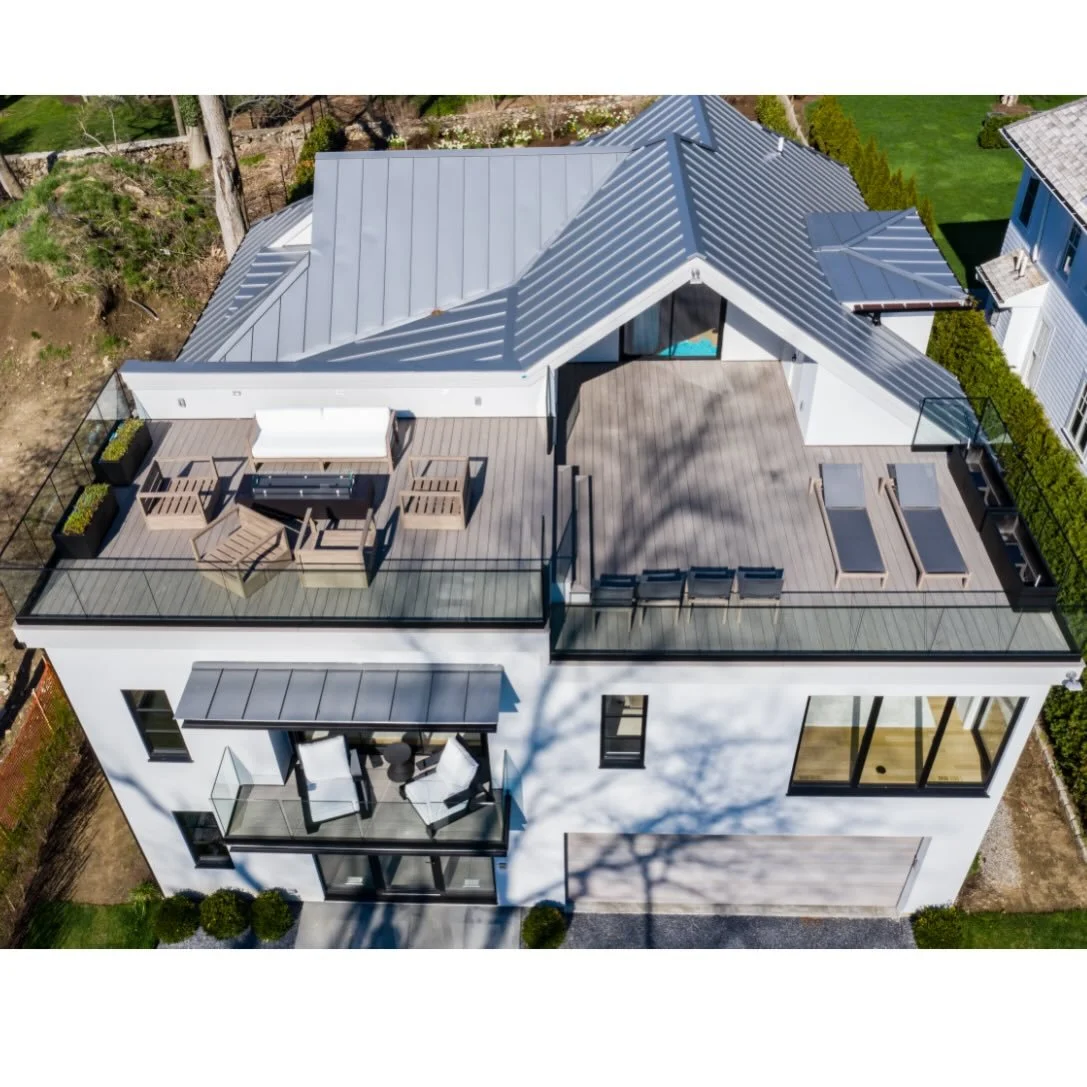 Roof Deck
Maximizing space and views at the beach in this custom home at Compo Beach.
@marybethwoodsarchitect 
@jschulten 
#fairfieldcountyarchitect #beachroofdeck #fairfieldcountydesign #beachhouse #westportbeachhouse