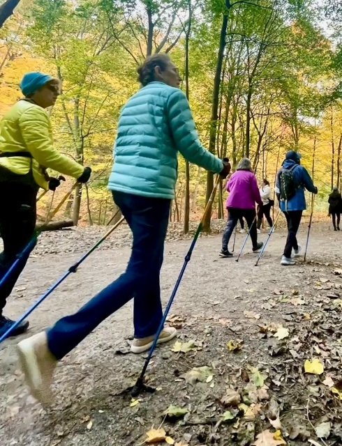  Video: Mount Pleasant Cemetery to The Brickworks, Toronto
