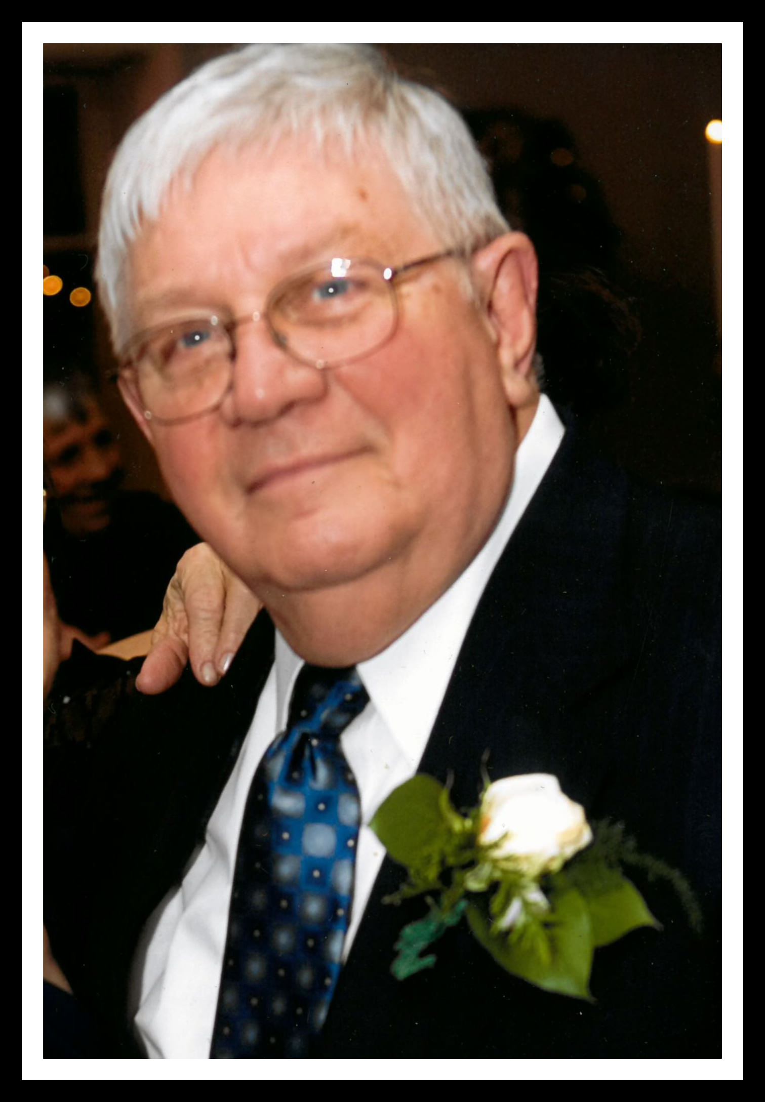 Martin_Raymond - frame.jpg