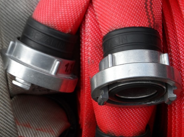 firehose-182202_640.jpg