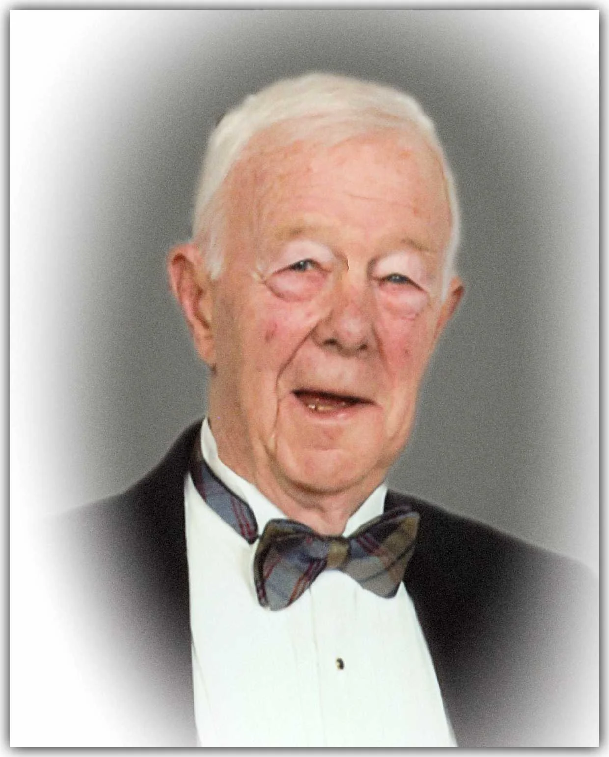 dick mccall obit color (1).jpg
