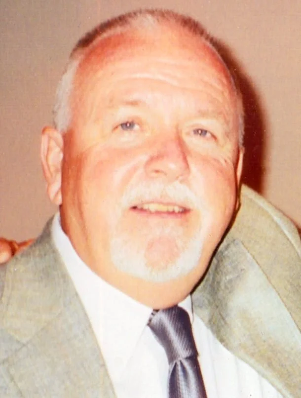  Robert "Bob" Warren