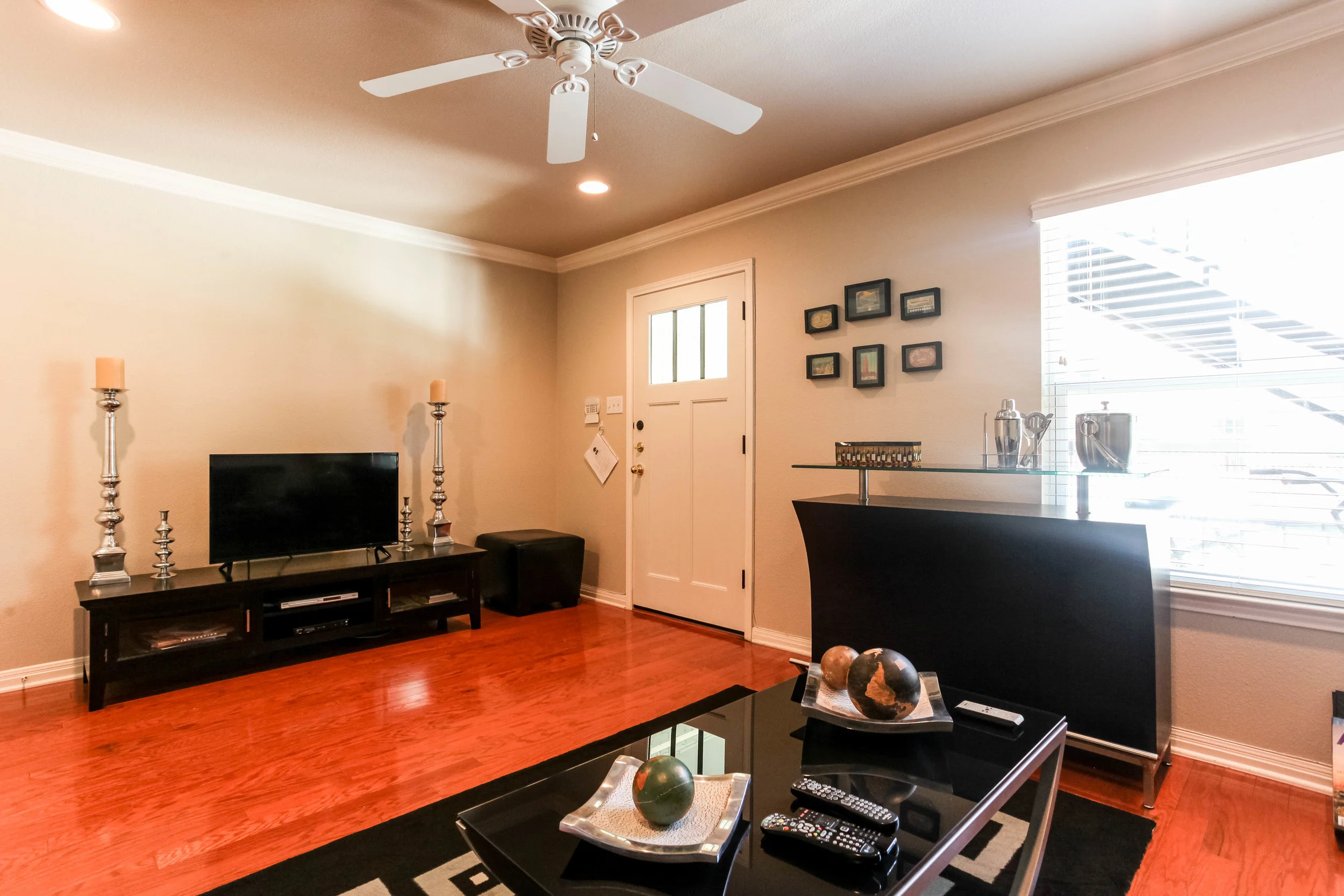 1500 Eastside Drive 118-8.jpg