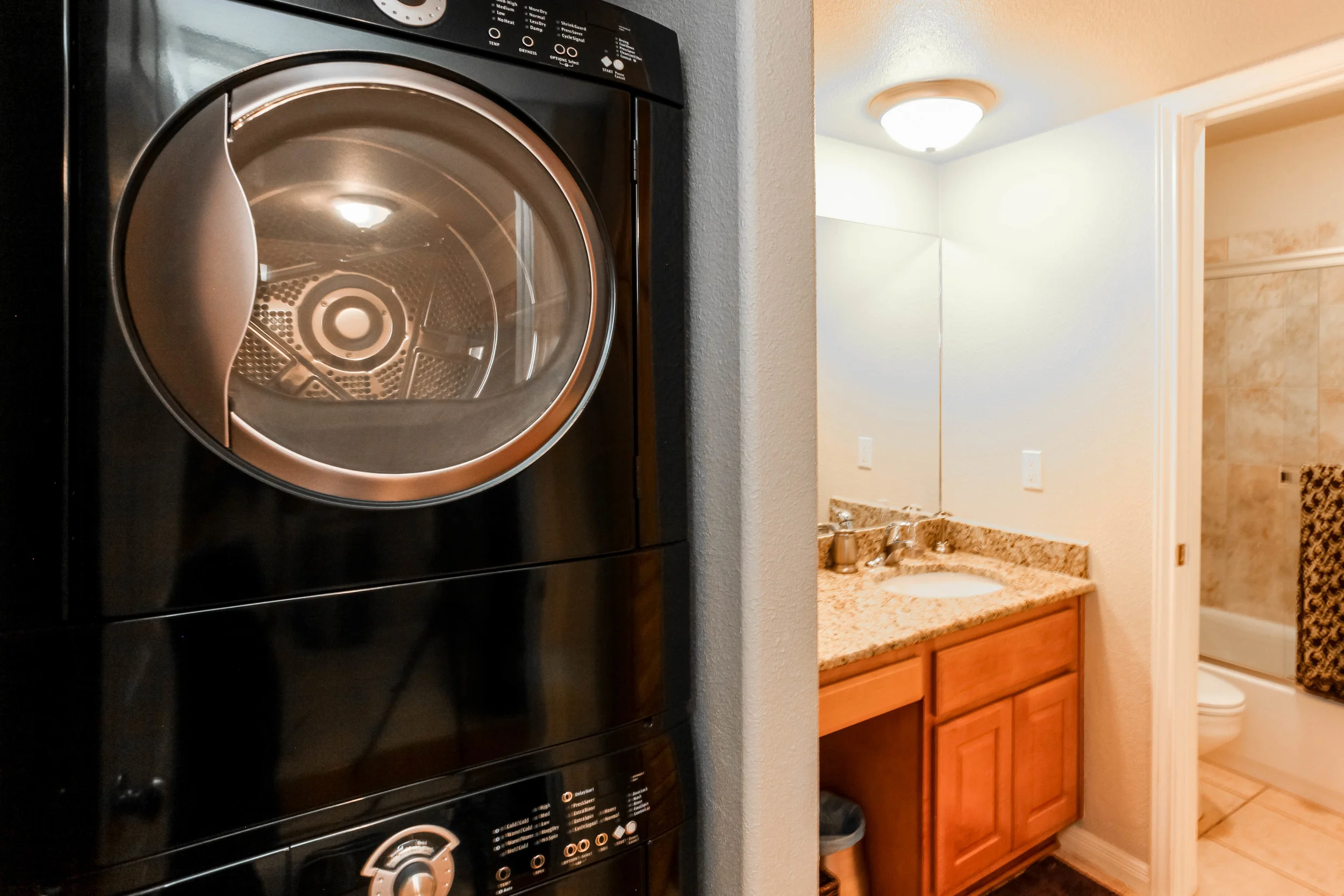 1500 Eastside Drive 214-5.jpg