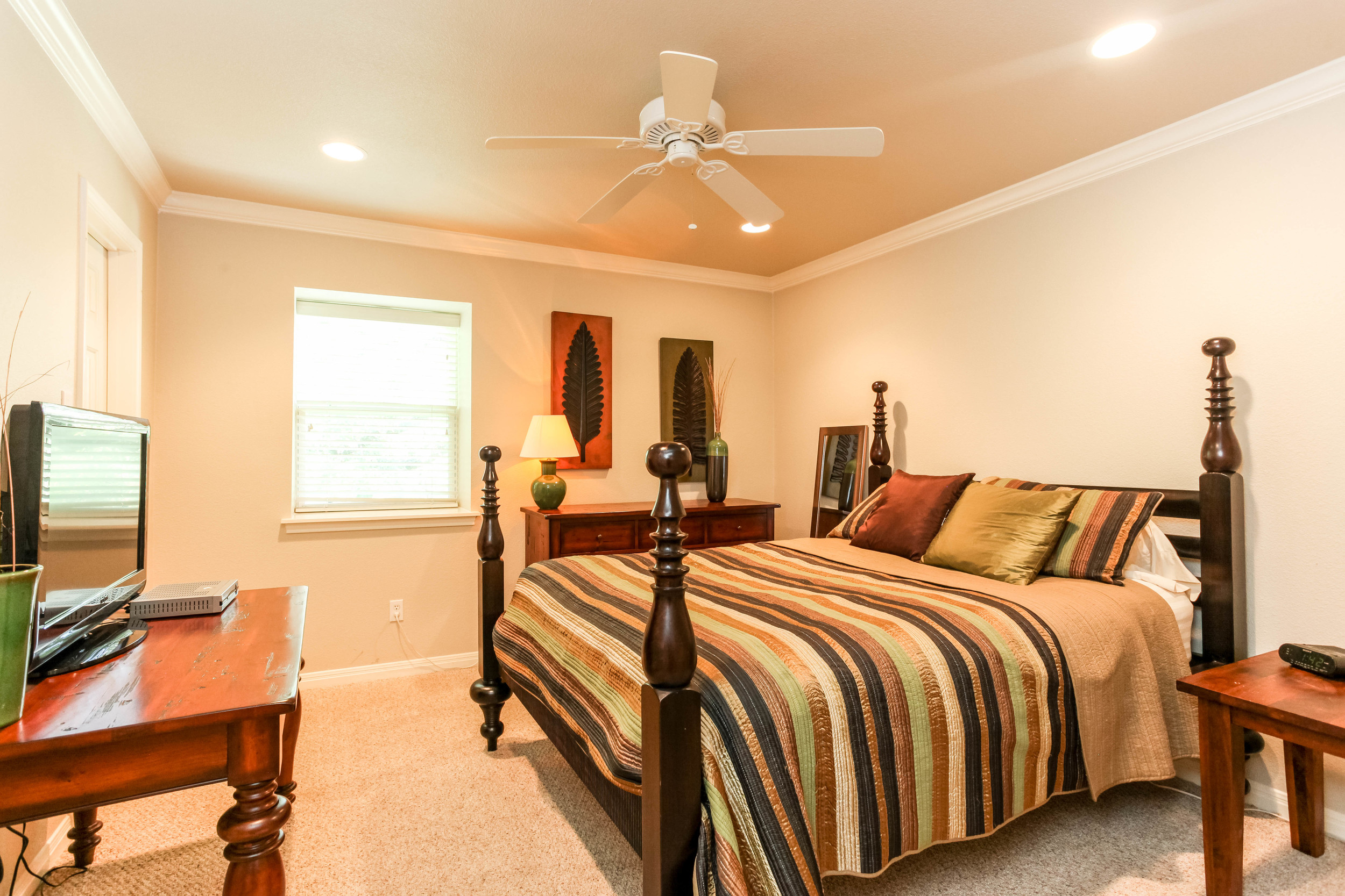 1500 Eastside Drive 214-6.jpg