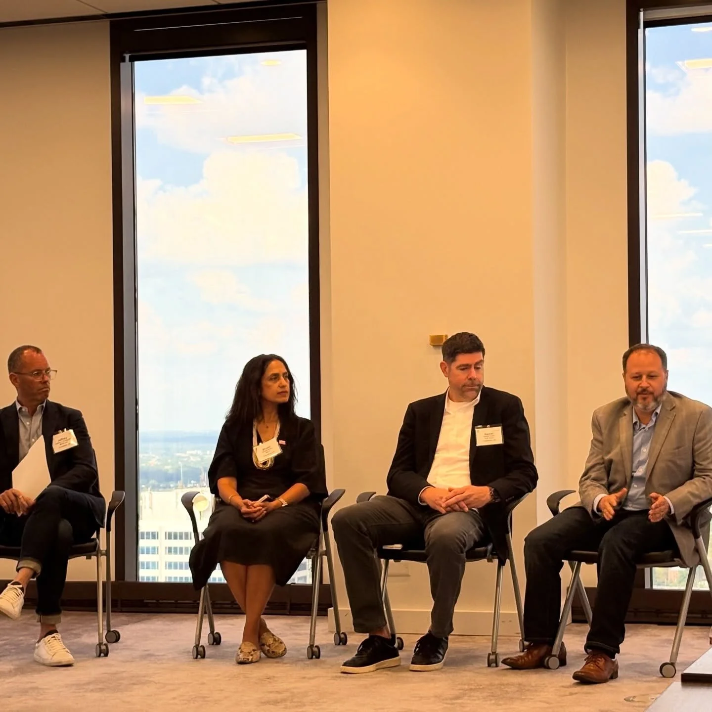 Grateful to ULI Columbus and Mark Lundine for hosting such a meaningful conversation on Building the Right-Sized City &ndash; The Scale Debate. It was an honor to join this incredible panel and discuss the future of growth in Columbus.
As our city co
