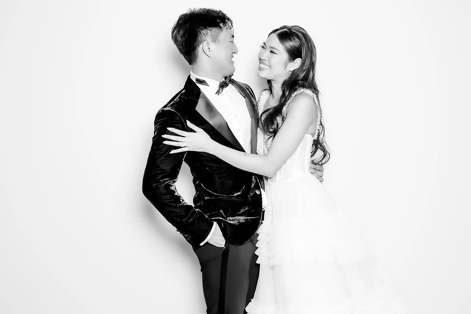 fox-and-darling-luxury-photo-booth.jpg