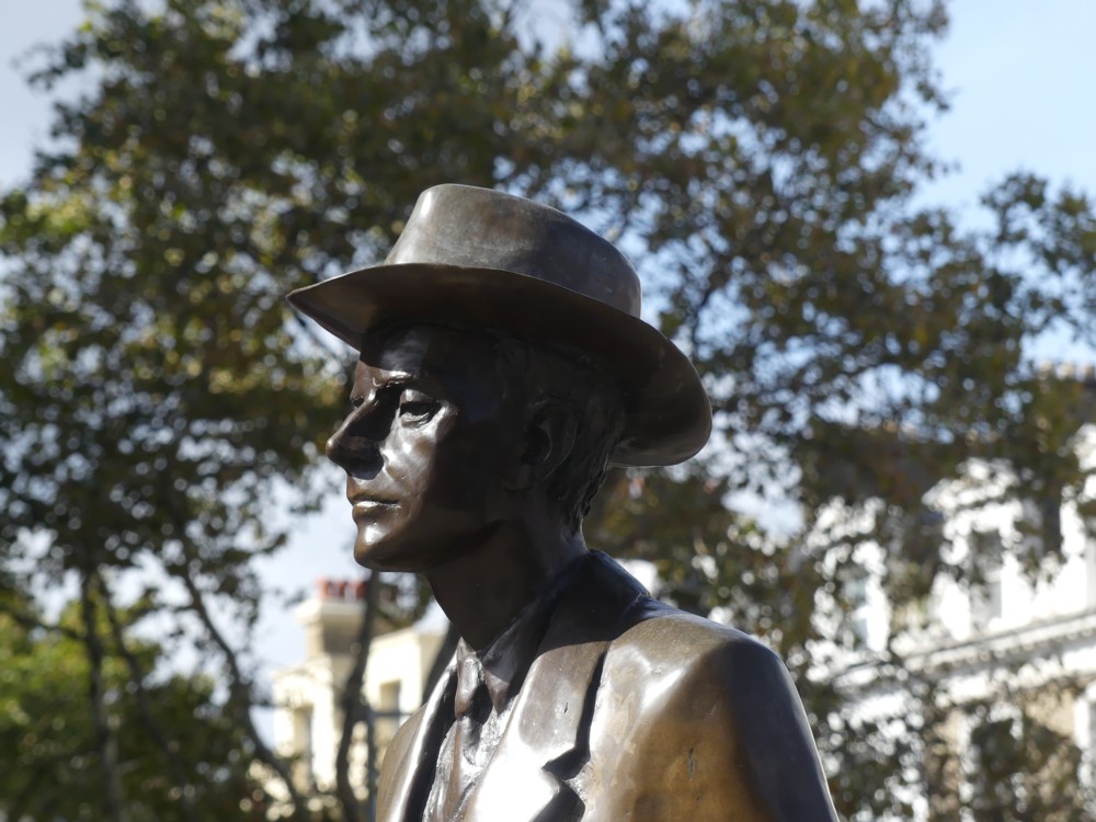 Bartok Statue.jpg