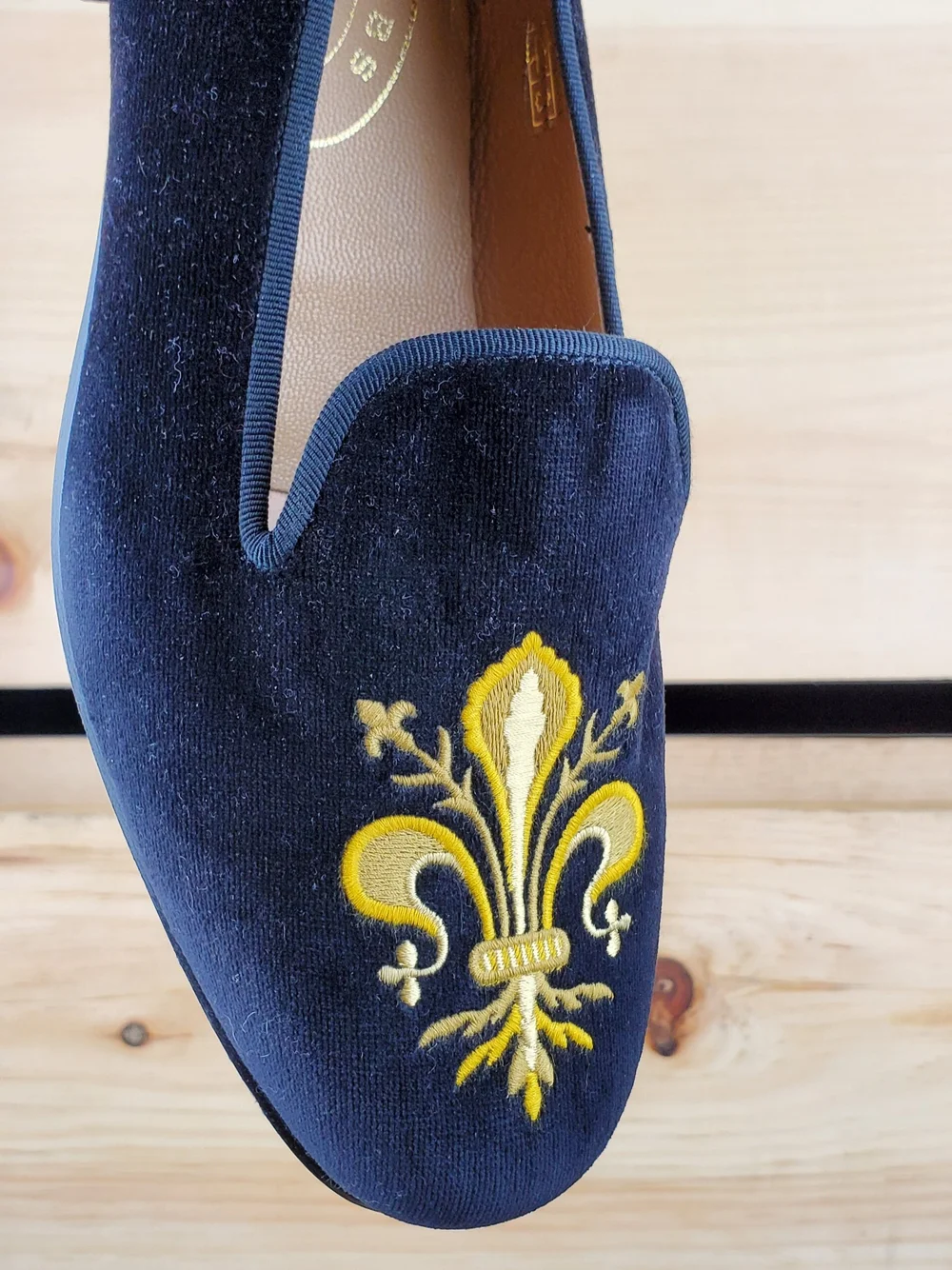 Stubbs & Wootton Loafers (size w 9.5) — City Opera Thrift Shop display picture 3