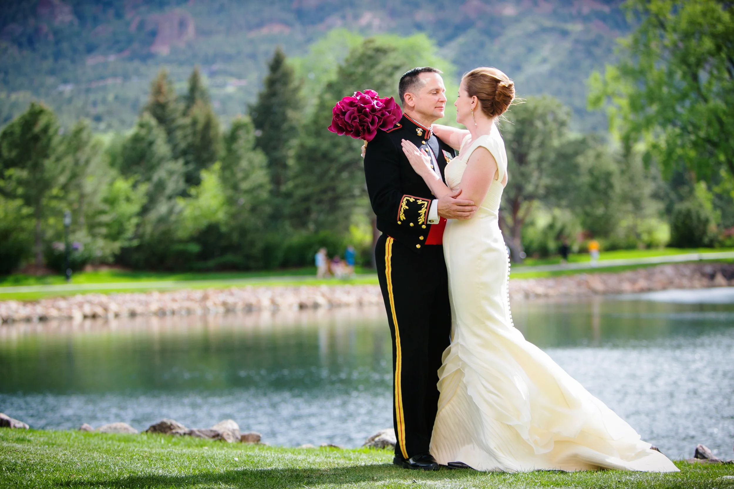 {Real LWD Bride} Jenni's Elegant Broadmoor Wedding