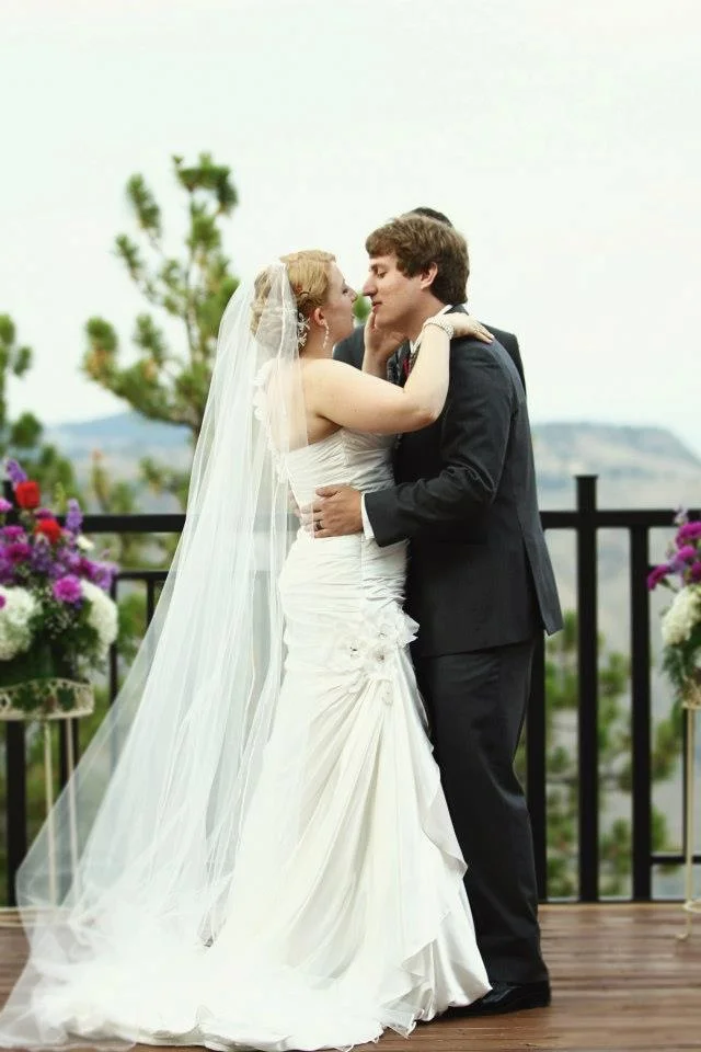 The Ladies of LWD: Hannah's Dream Wedding