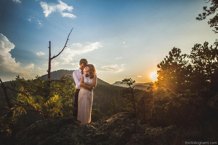 LWD Bride: Carolyn's Backyard Woodland Wedding