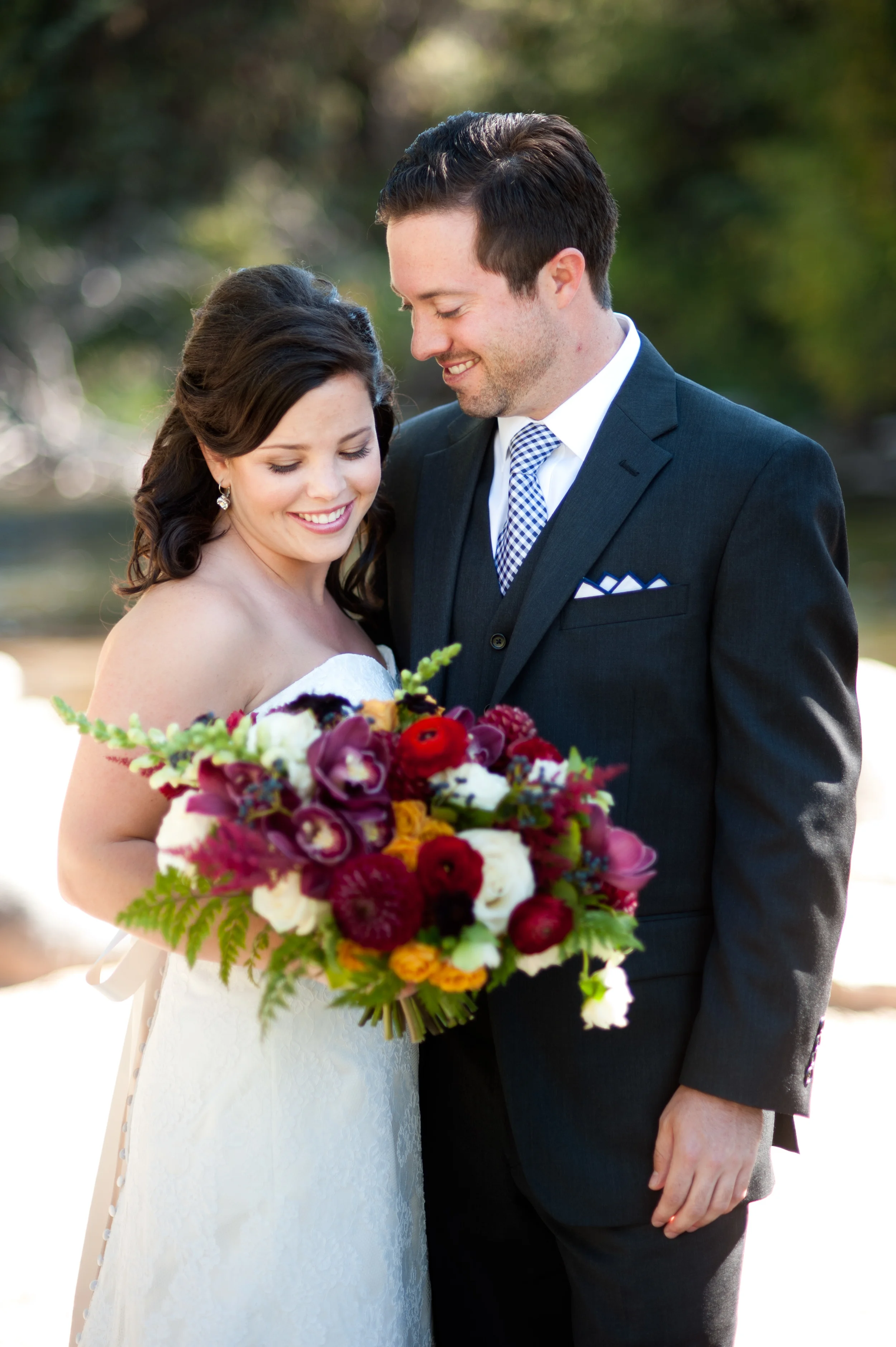 LWD Bride: Tara's Cozy and Luxe Beaver Creek Wedding