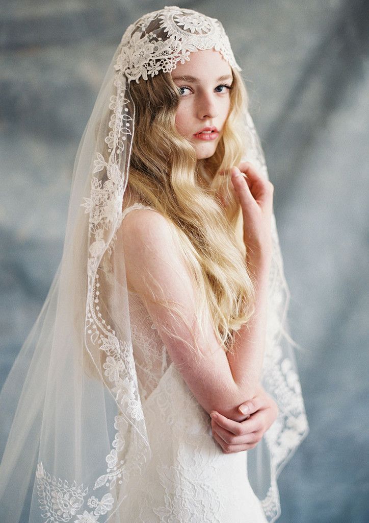 39 Stunning Wedding Veil & Headpiece Ideas For Your 2016 Bridal Hairstyles  -  Blog