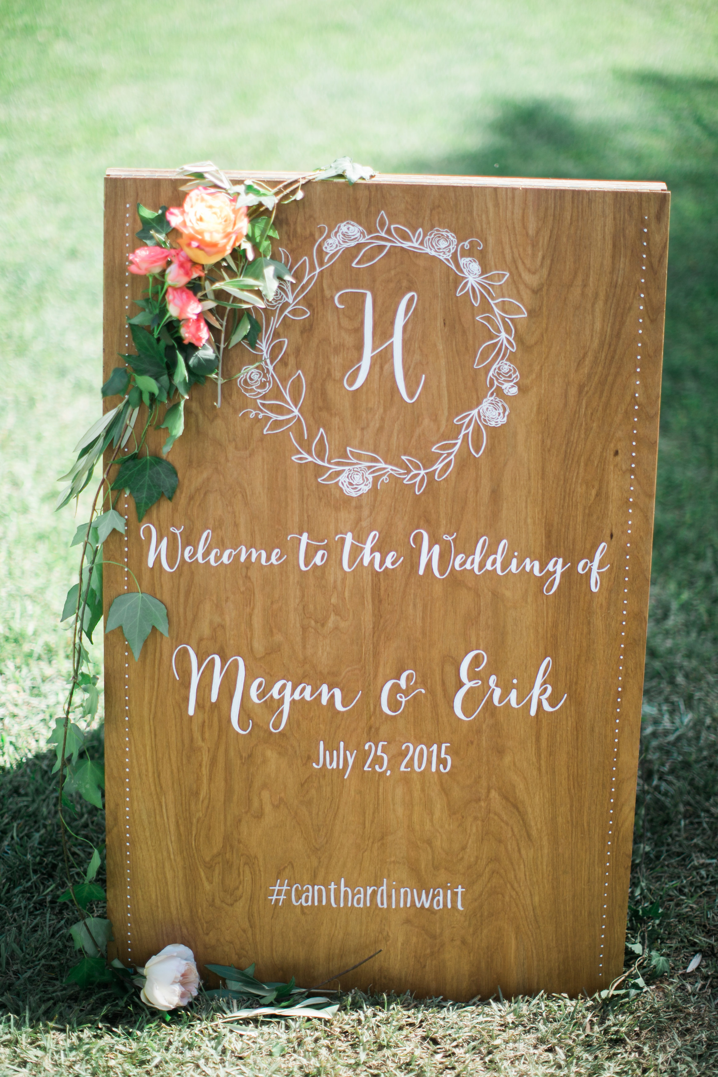 Wedding sign | Maui, Hawaii wedding | Joanna Tano Photography
