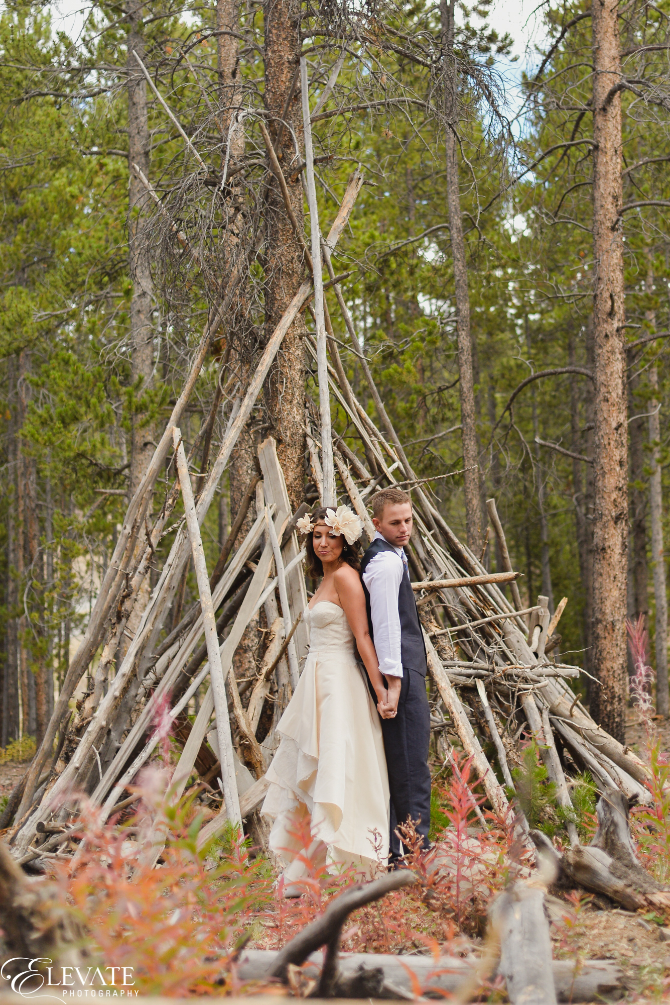 Fall wedding in Breckenridge | RIVINI Martini gown from Little White Dress Bridal Shop | Elevate Photography