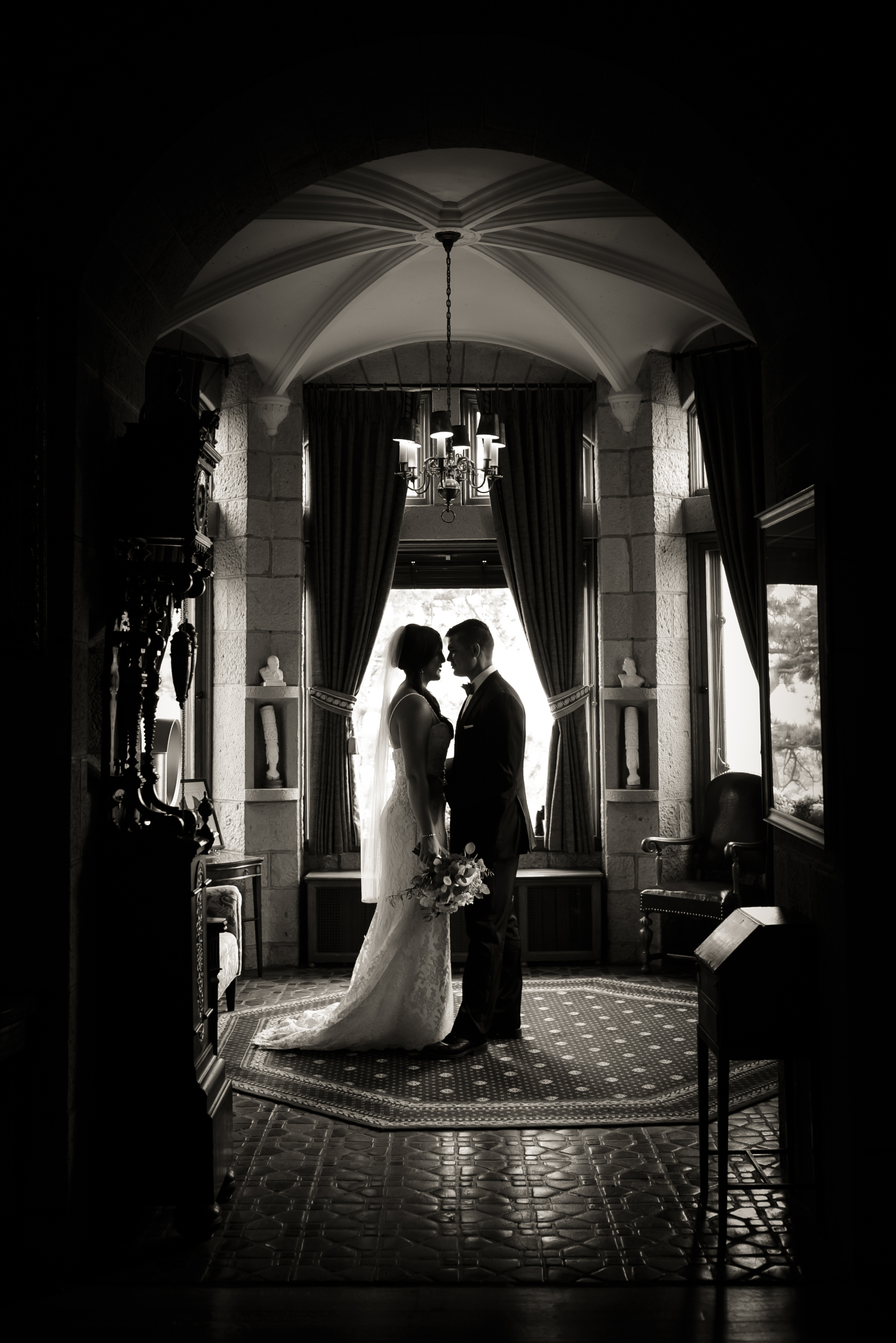Colorado Wedding | Reem Acra gown from Little White Dress | Liz Cook Photography