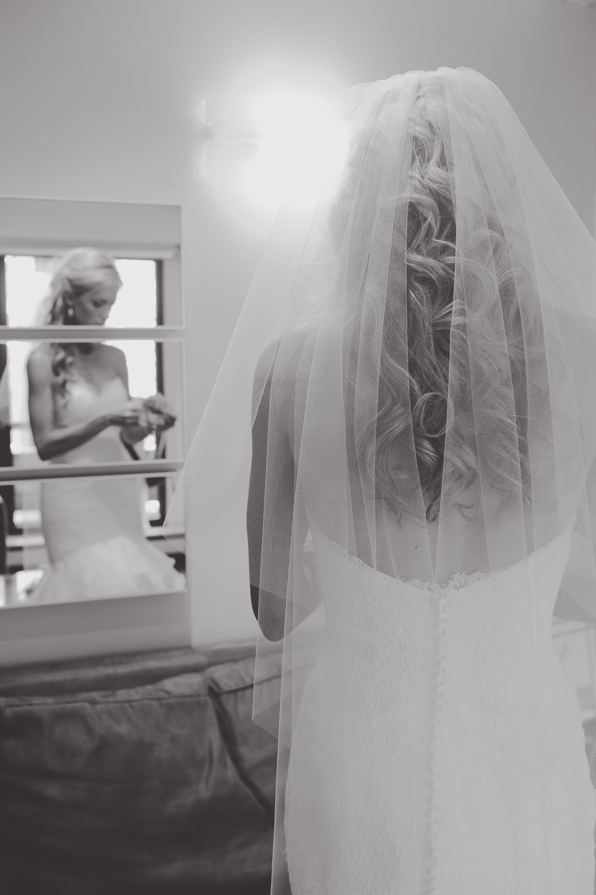 Aspen Art Museum Wedding | Wedding Dress from Little White Dress in Denver | Amy Bluestar Photography