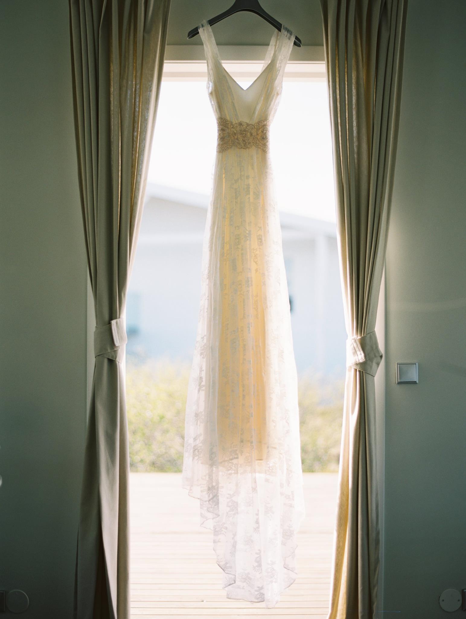  Lynzi | wedding gown by Charlie Brear available at Little White Dress Bridal Shop in Denver |&nbsp;   Brumley &amp; Wells &nbsp;Photography   