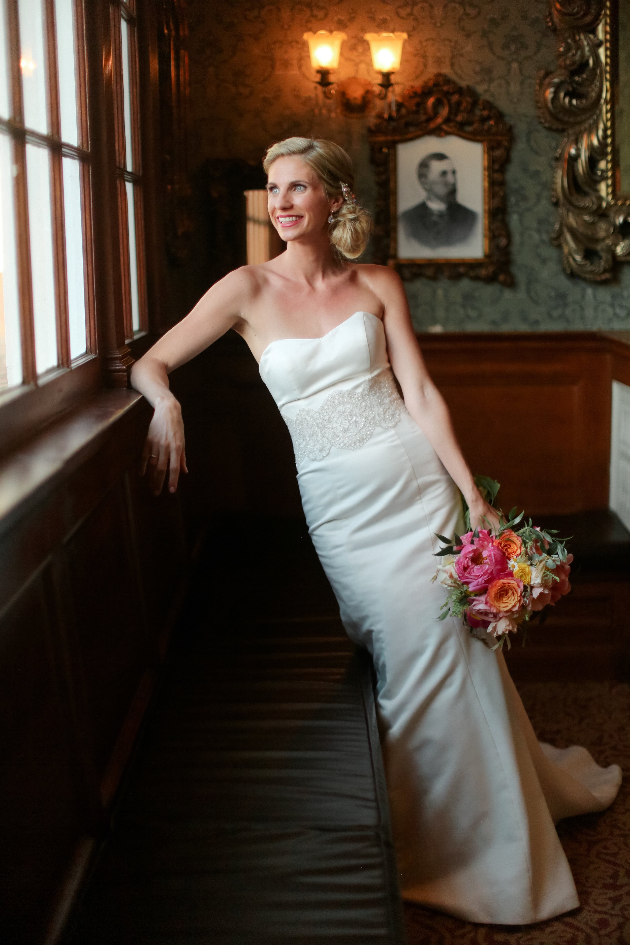 Kellie + Rob | Della Terra Mountain Chateau | wedding gown "Sarah" by Robert Bullock Bride and belt "Francine" by "Sassi Holford" | Laura Murray Photography