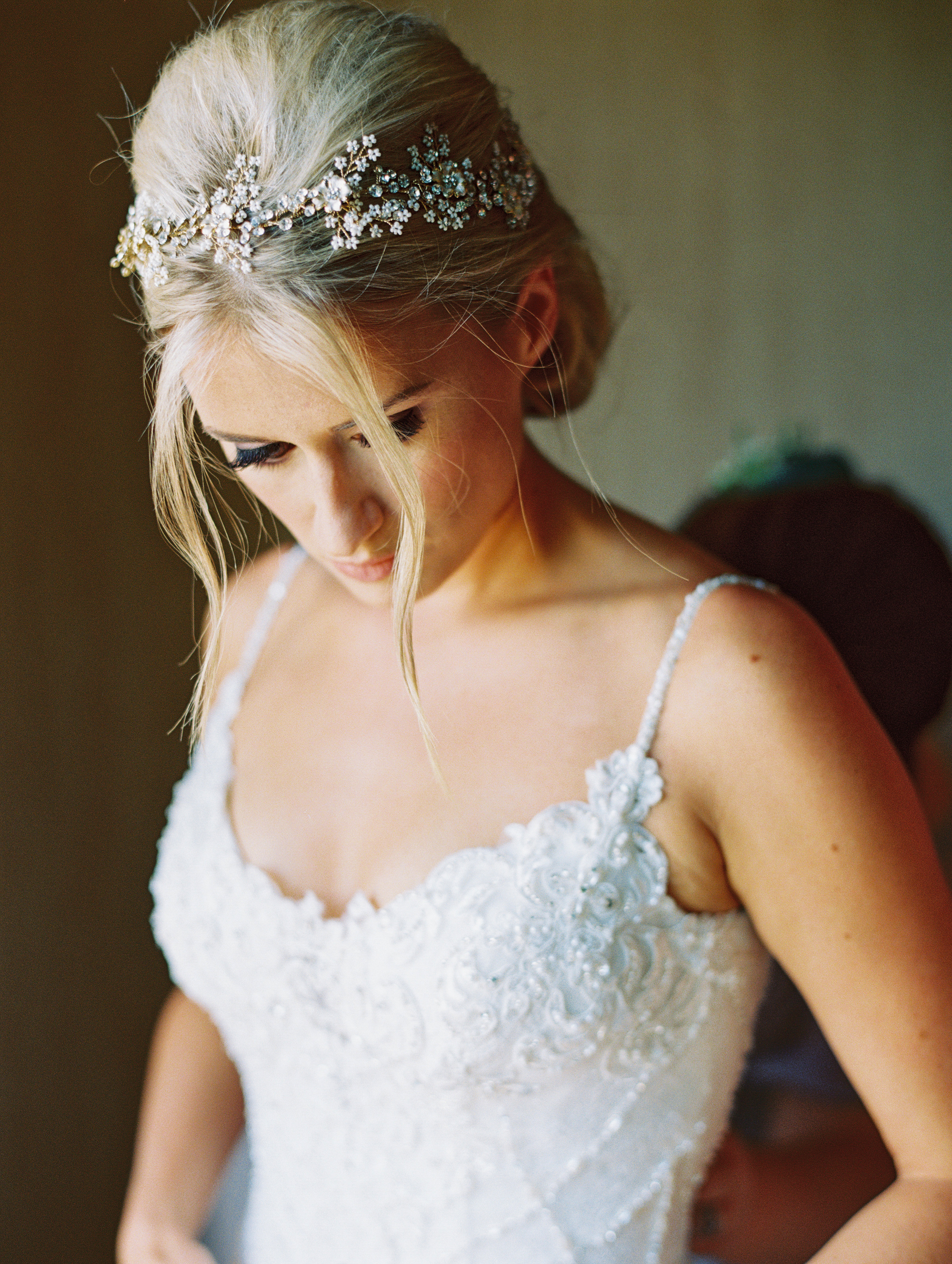  Bride Ellen | gown by Justin Alexander #9819 | headpiece by Twigs and Honey | veil by Love Veils and Accessories | all available at Little White Dress Bridal Shop in Denver | Cassidy Brooke Photography 