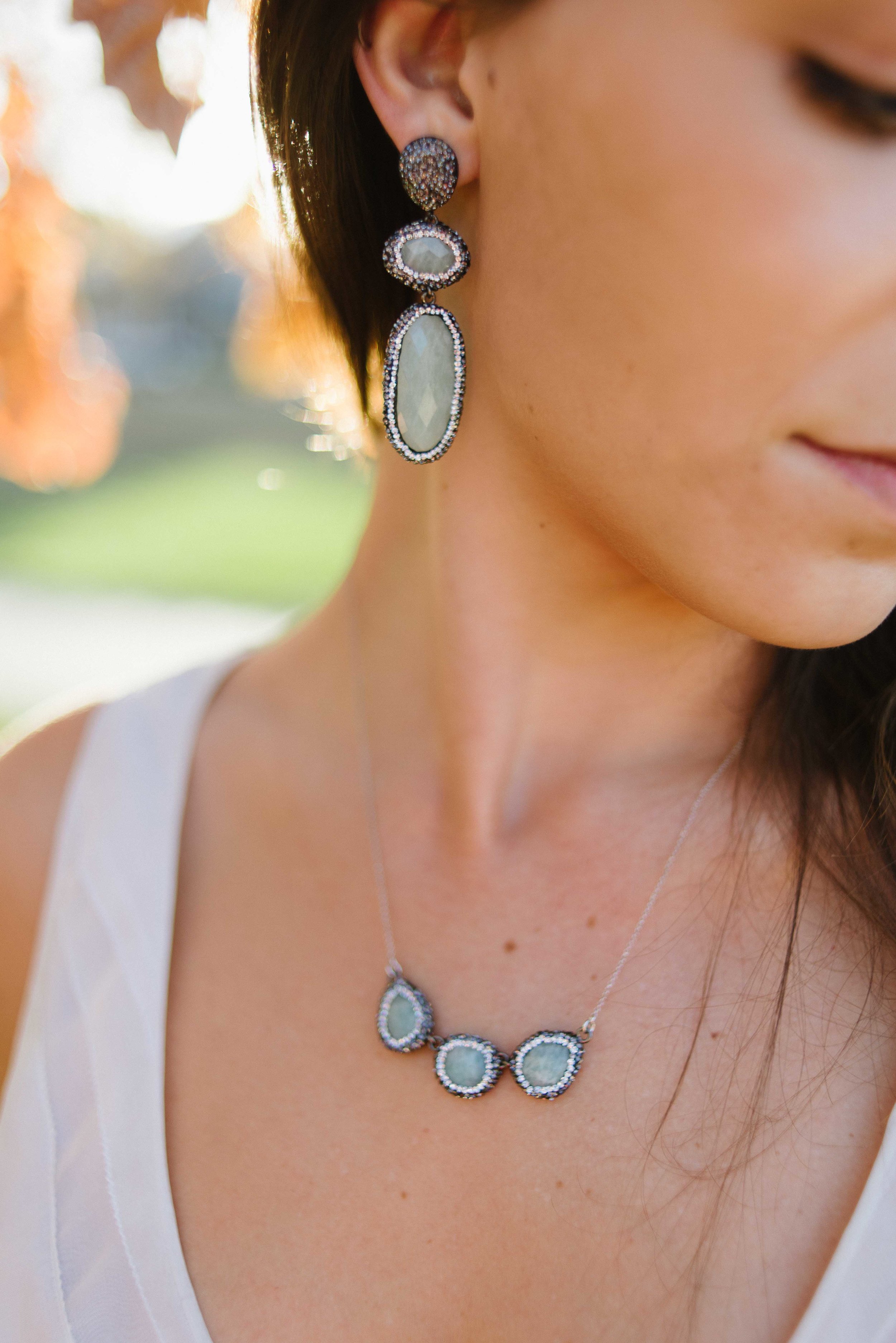 Fall Wedding Inspiration | Felix Z jewelry | available at Little White Dress Bridal Shop in Denver | Photography: Kelly Leggett