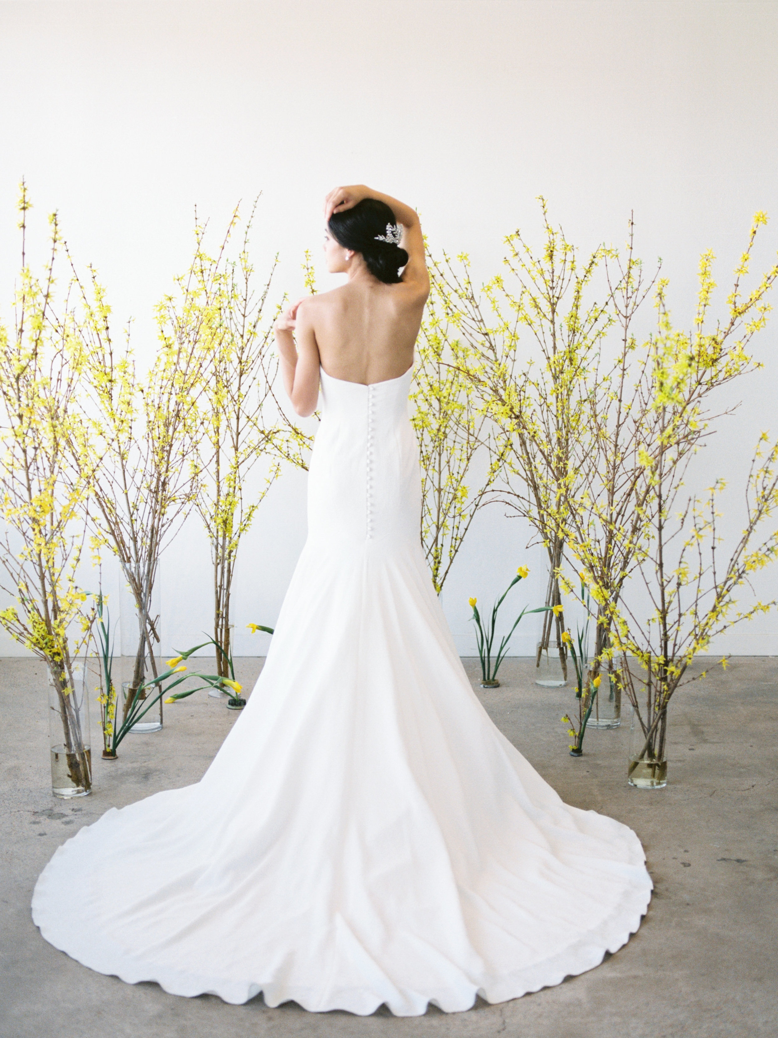  Sassi Holford "Astrid"&nbsp;wedding dress | Spring Bridal Inspiration from Little White Dress Bridal Shop in Denver, Colorado | Decorus Photography 