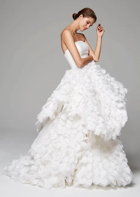 6 Bridal Gown Silhouettes You Should Try On Before Choosing The one!