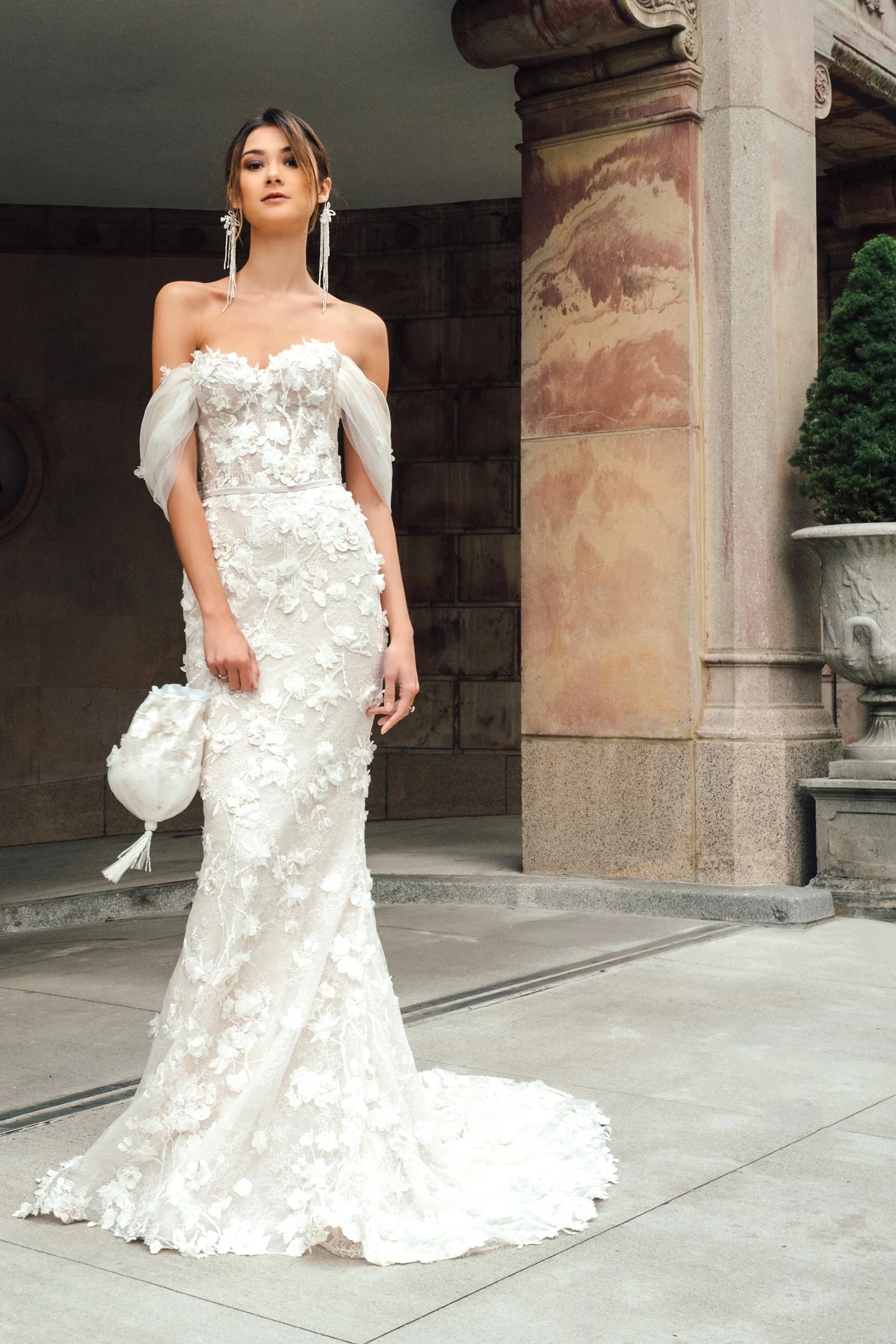 mira zwillinger wedding dress cost