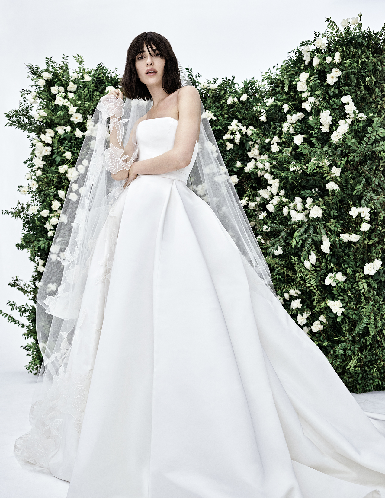 CHNY_SP20_BRIDAL_LONDON_NONEMBROIDERED_S2021N700SFA_F-2.jpg