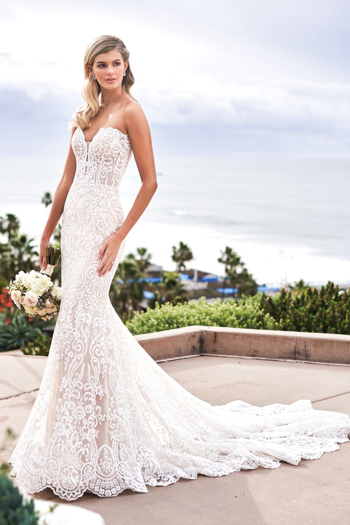 bridal-dresses-F211056-F.jpg