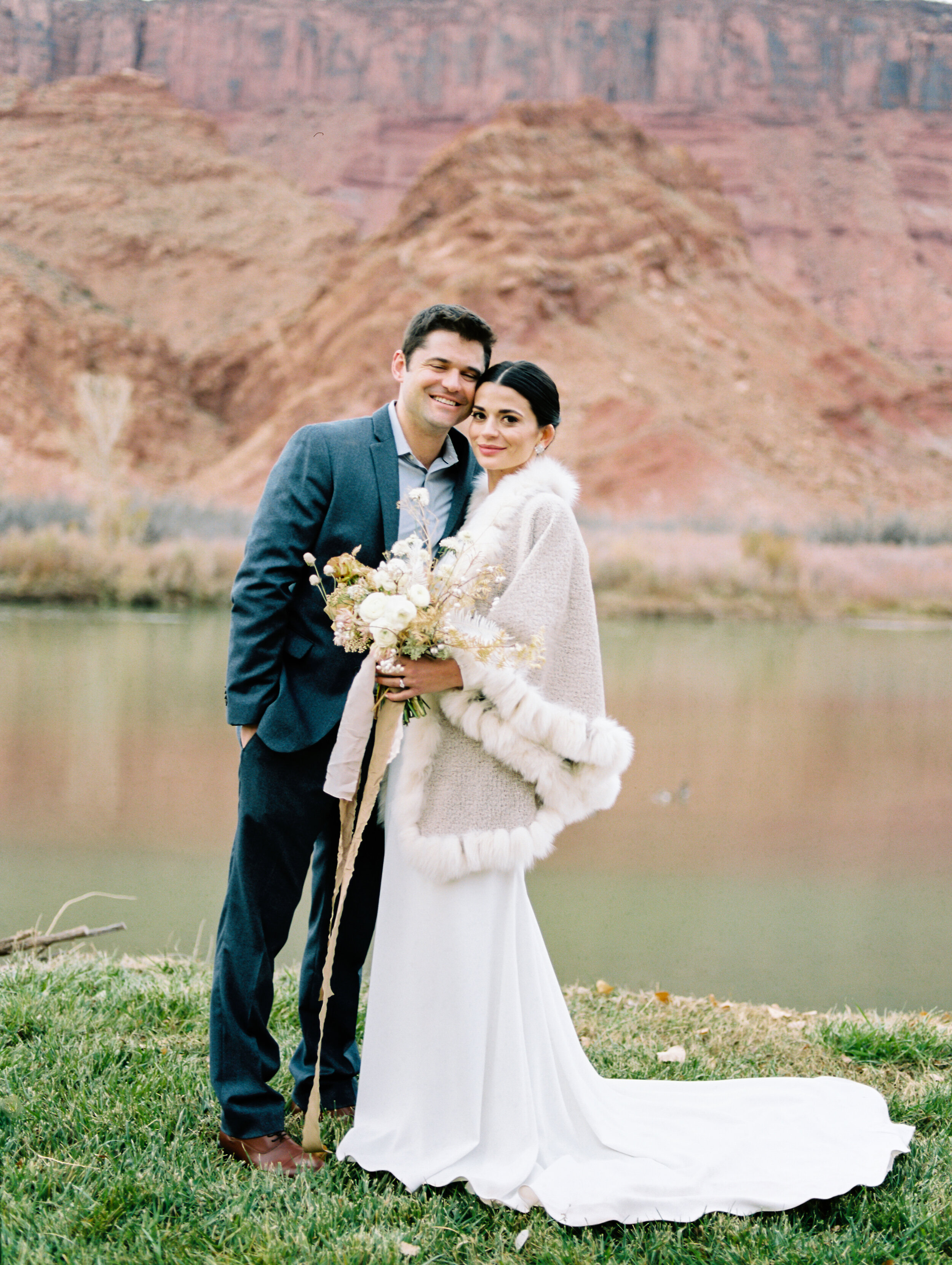 Victoria and Zach Sorrel River Ranch Wedding 239.jpg