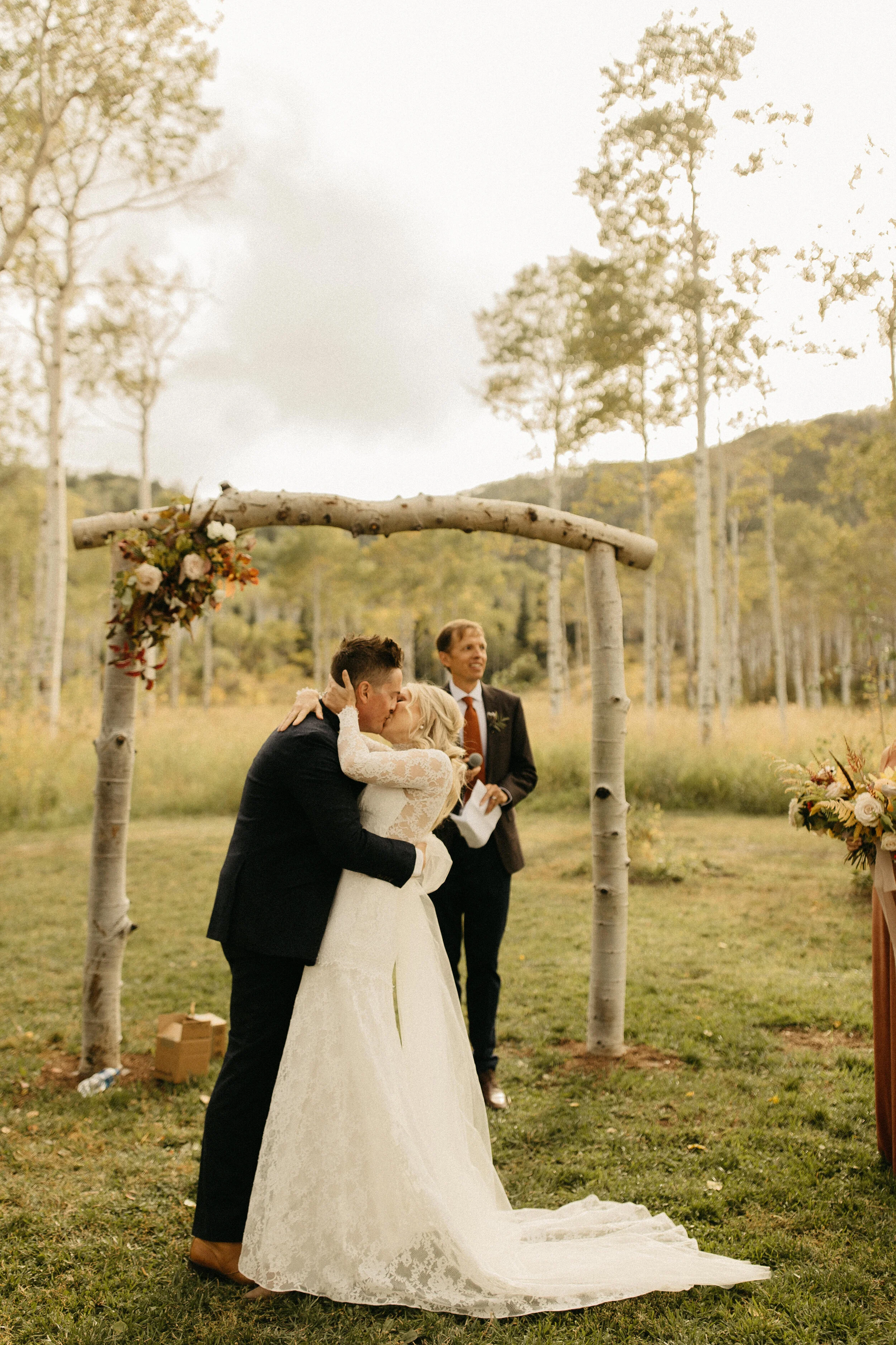 Jen + Matt's Flying Diamond Ranch Wedding — LWD