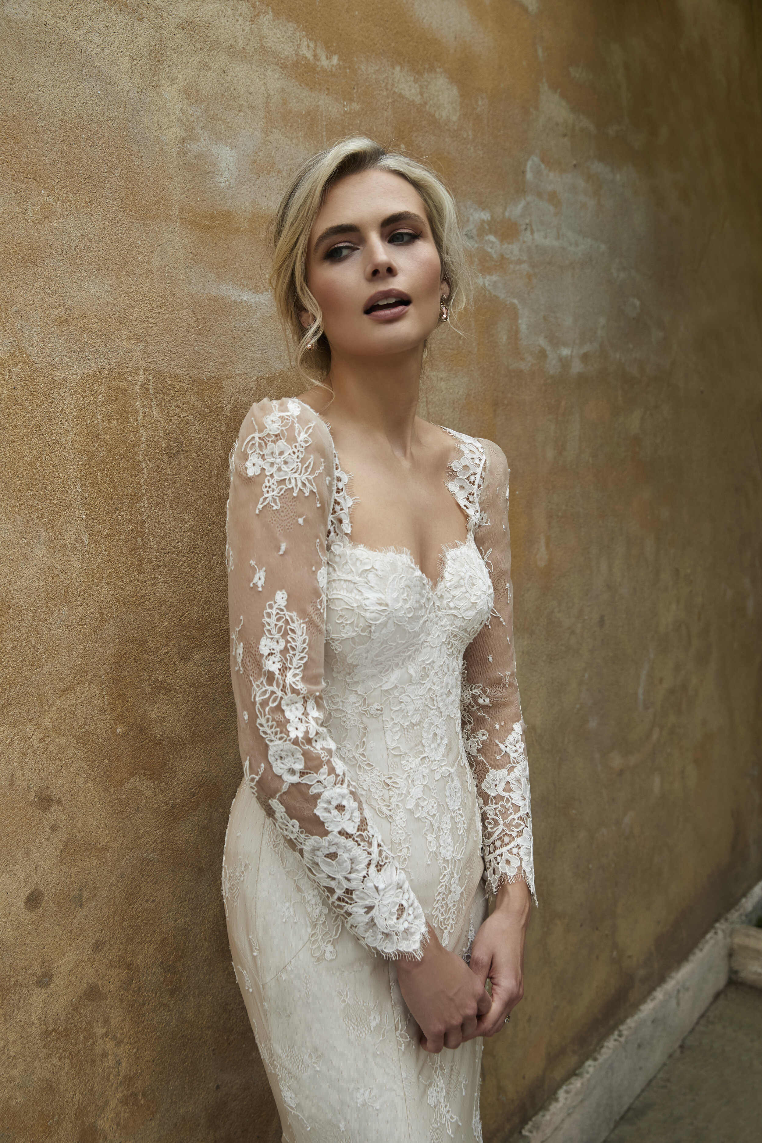 Sassi Holford Designer Wedding Gowns ...