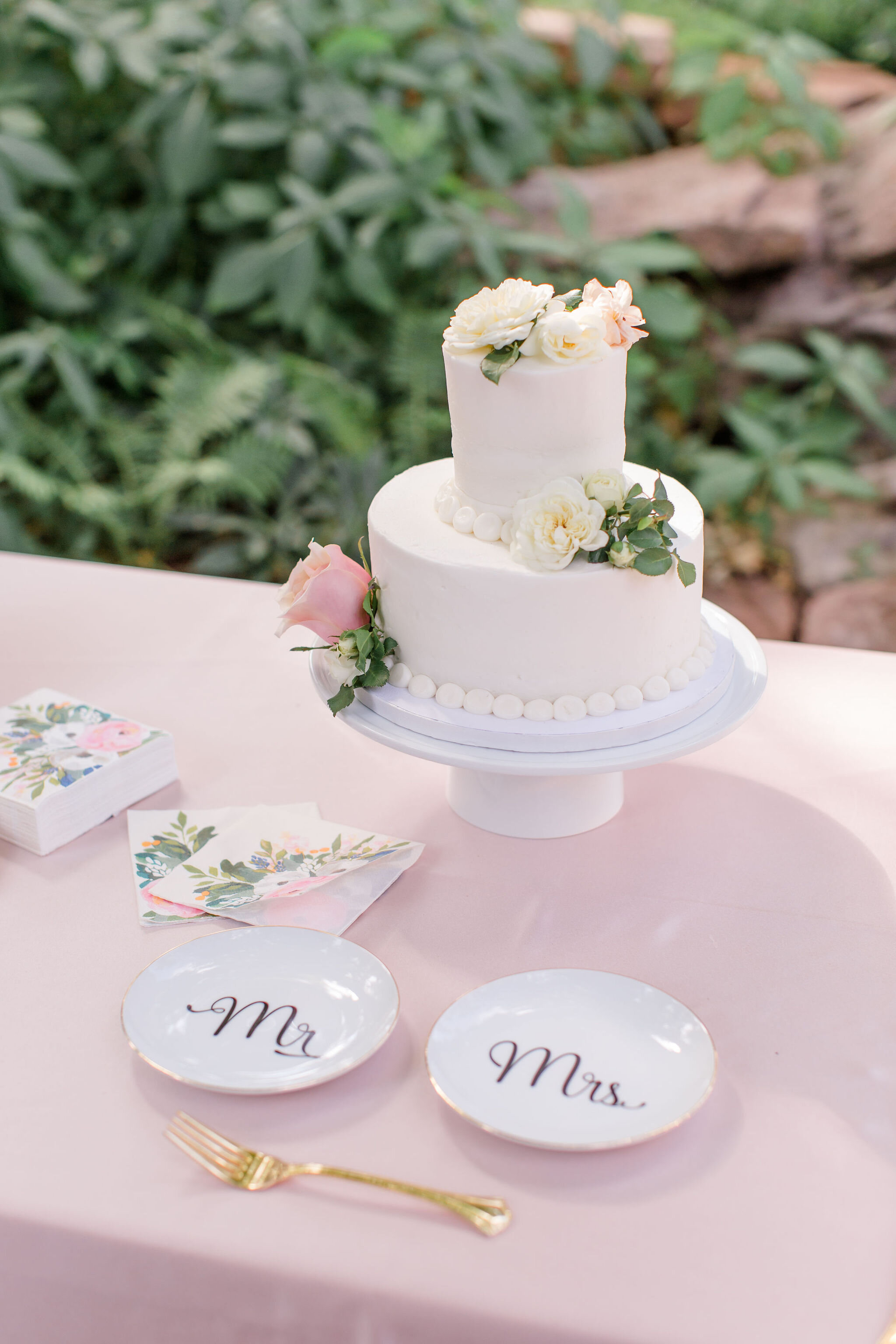 garden wedding cake