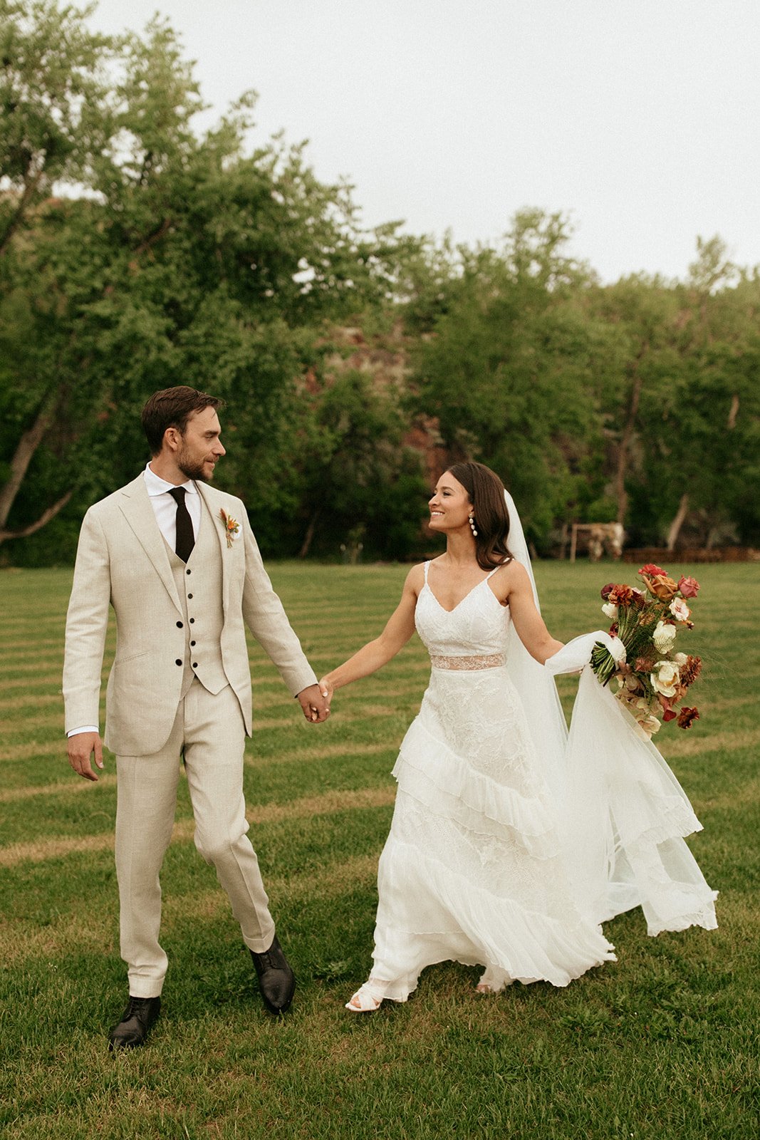 Arielle and Lucas' Dreamy Outdoor Boho Wedding — LWD
