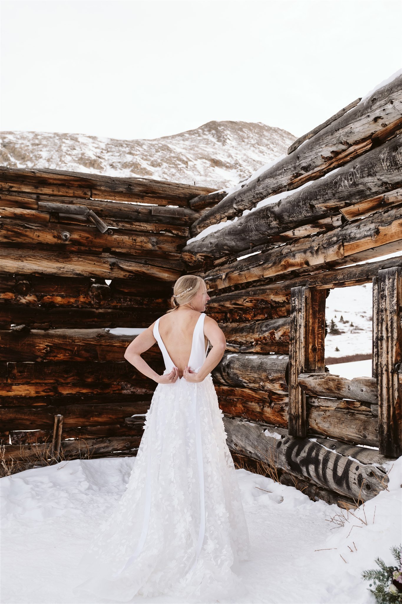  mountains Colorado wedding outdoor winter 