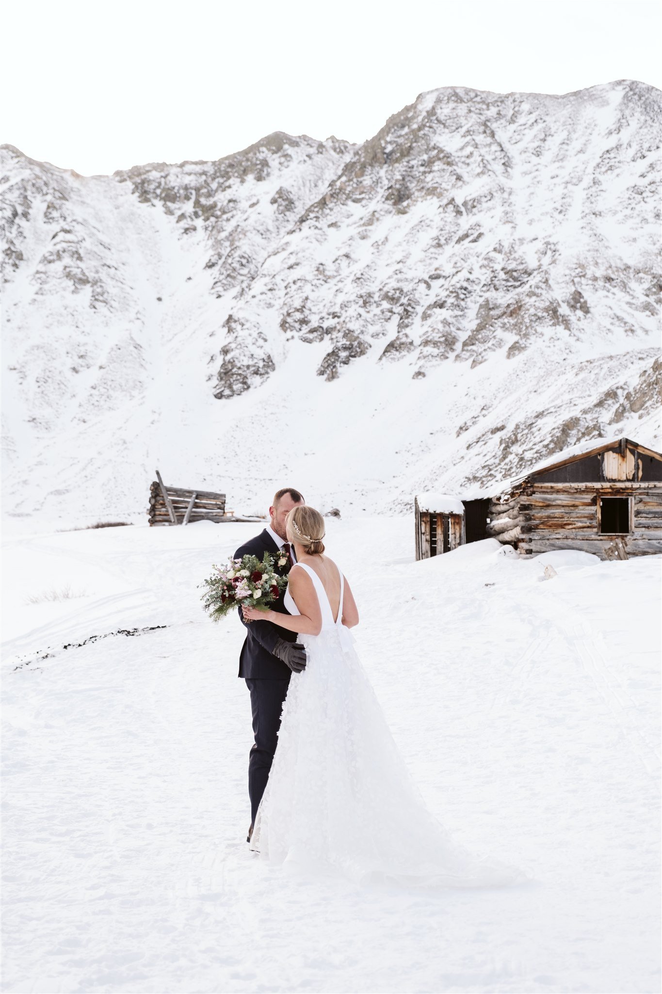  elopement mountain wedding private ceremony snowy wedding 