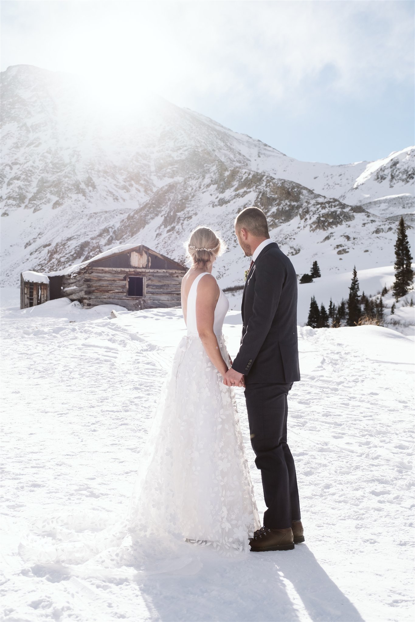  winter couple mountain wedding snowy elopement 