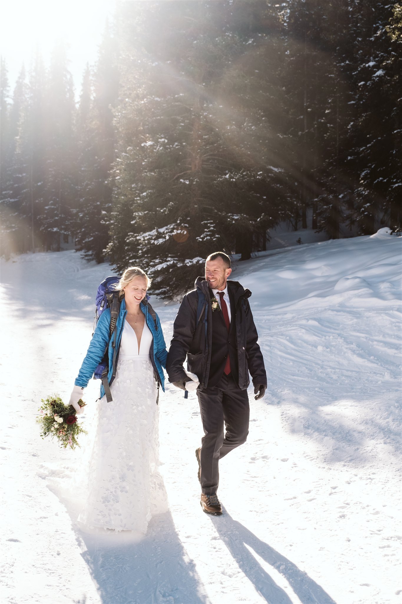  hiking elopement winter mountain snow wedding 