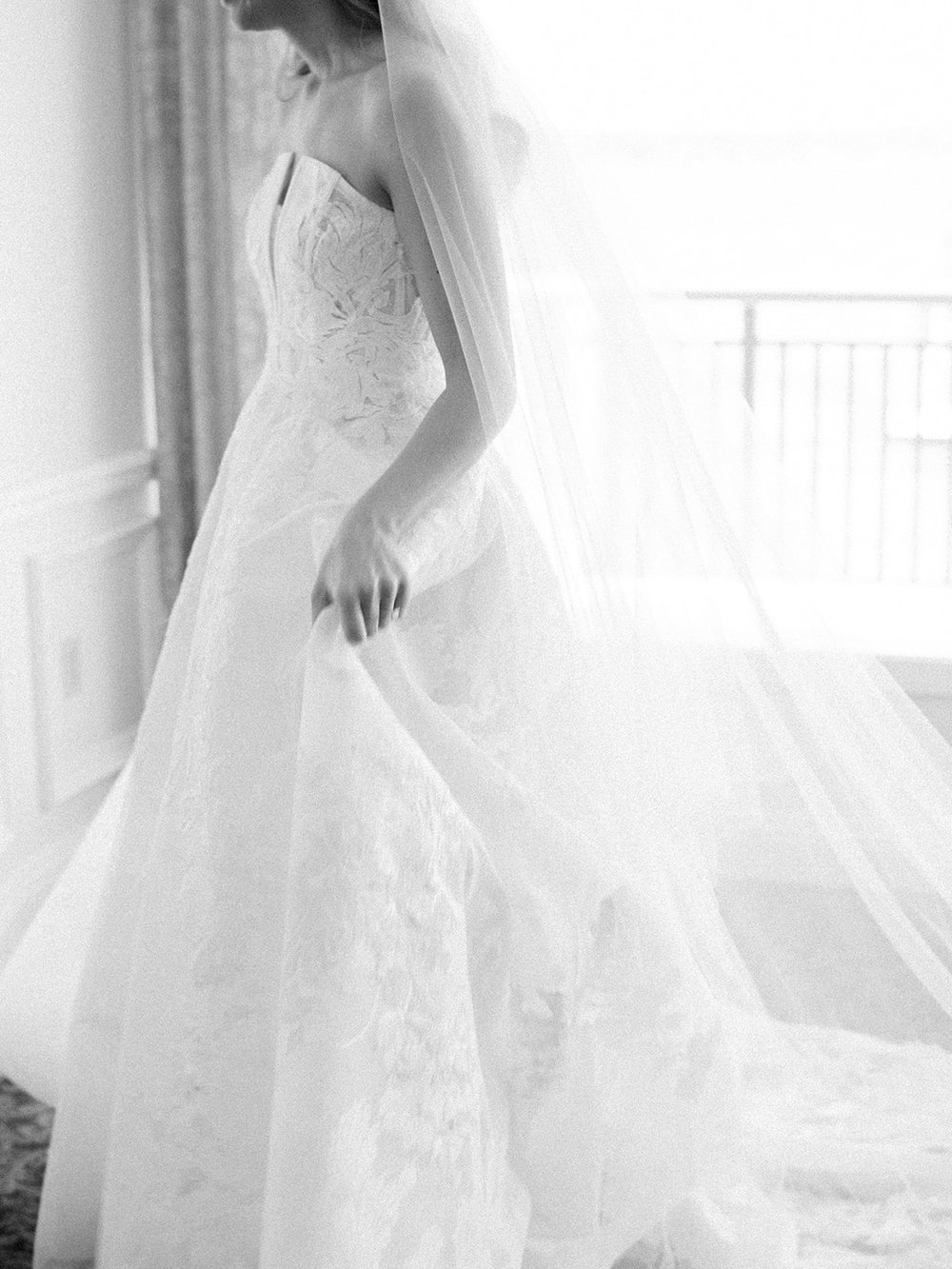 Anne Barge | Luxury Wedding Dress | Seattle Tennis Club Wedding — LWD